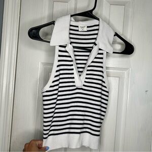 Abercrombie & Fitch Navy and White Striped Sleeveless Knit Top
